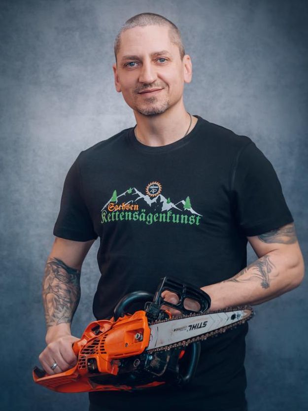 Andreas Patzak Kettensägenkunst